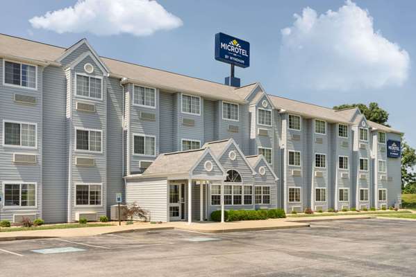 Microtel Inn & Suites by Wyndham Bowling Green in Bowling Green, Kentucky, United States