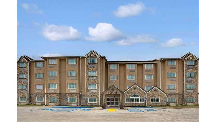 Microtel Inn & Suites by Wyndham Cartersville in Cartersville, Georgia, United States