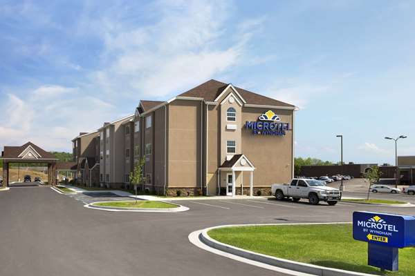 Microtel Inn & Suites by Wyndham Fairmont in Fairmont, West Virginia, United States