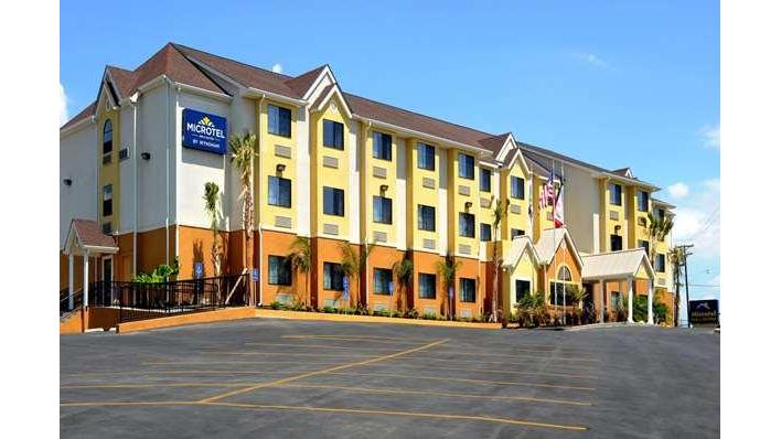 Microtel Inn & Suites by Wyndham New Braunfels in New Braunfels, Texas, United States