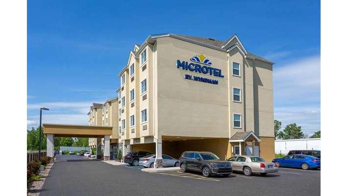 Microtel Inn & Suites by Wyndham Niagara Falls in Niagara Falls, New York, United States