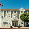Microtel Inn & Suites by Wyndham Pueblo