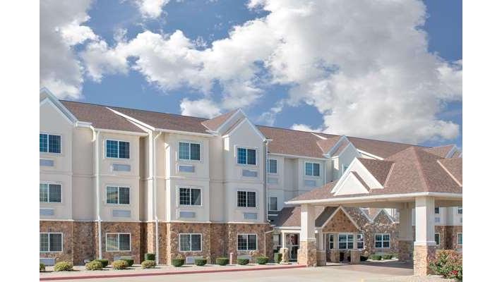 Microtel Inn & Suites by Wyndham Quincy in Quincy, Illinois, United States