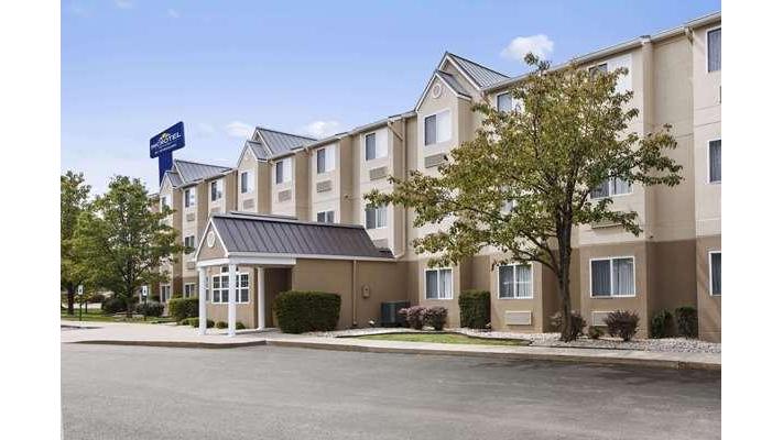 Microtel Inn by Wyndham Louisville East in Jeffersontown, Kentucky, United States