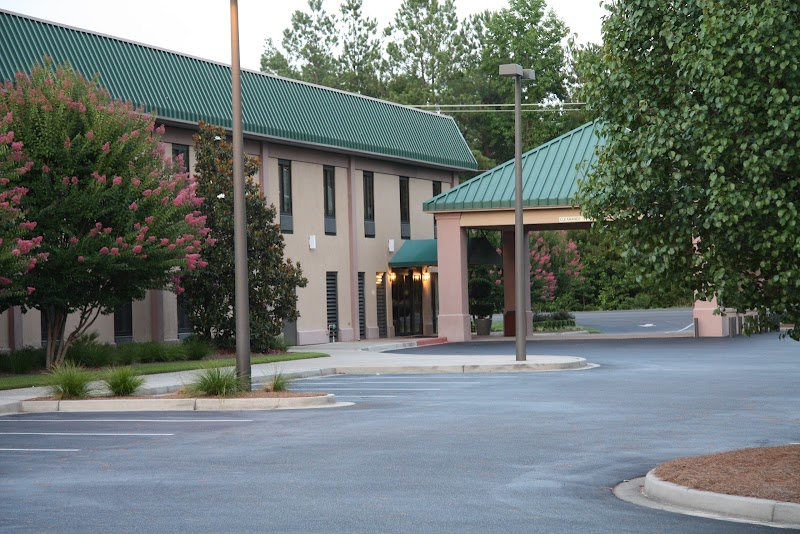 Moncks Corner Inn in Moncks Corner, South Carolina, United States