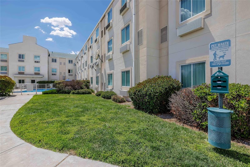 Motel 6 Albuquerque North in Albuquerque, New Mexico, United States