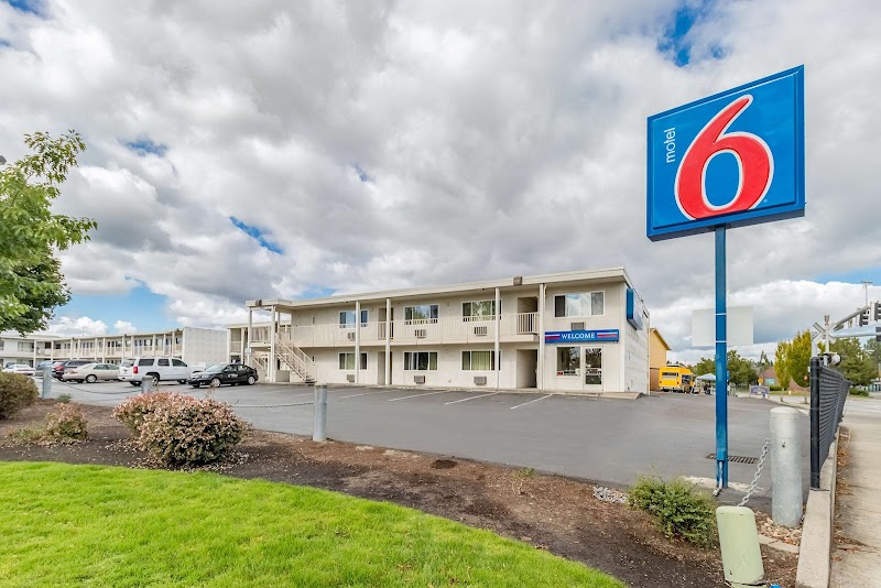 Motel 6 Beaverton, OR in Beaverton, Oregon, United States