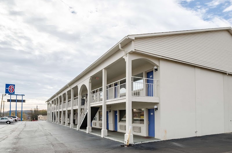 Motel 6 Commerce, GA in Commerce, Georgia, United States