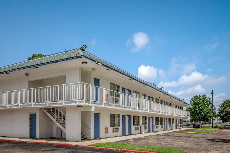 Motel 6 Conroe, TX in Conroe, Texas, United States