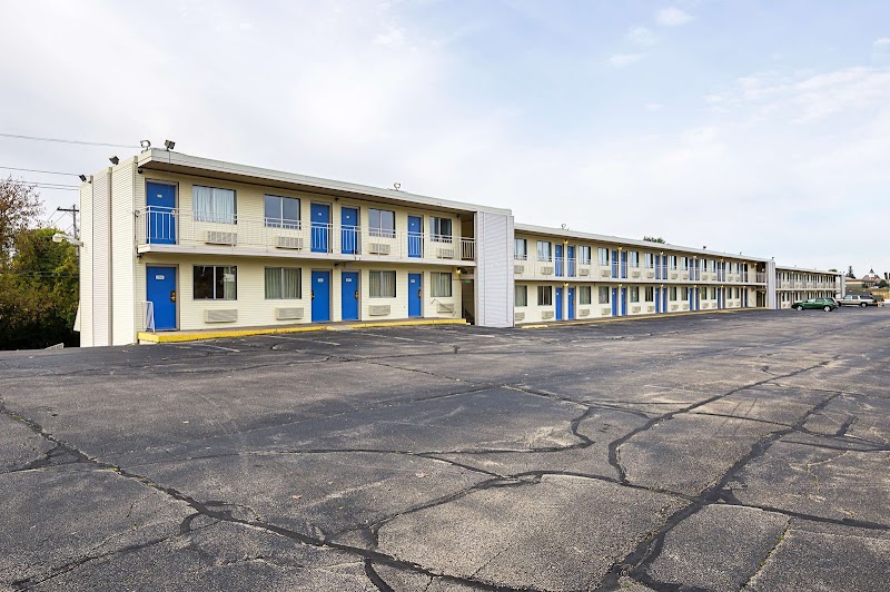 Motel 6 Dubuque in Dubuque, Iowa, United States