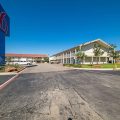 Motel 6 Farmers Branch