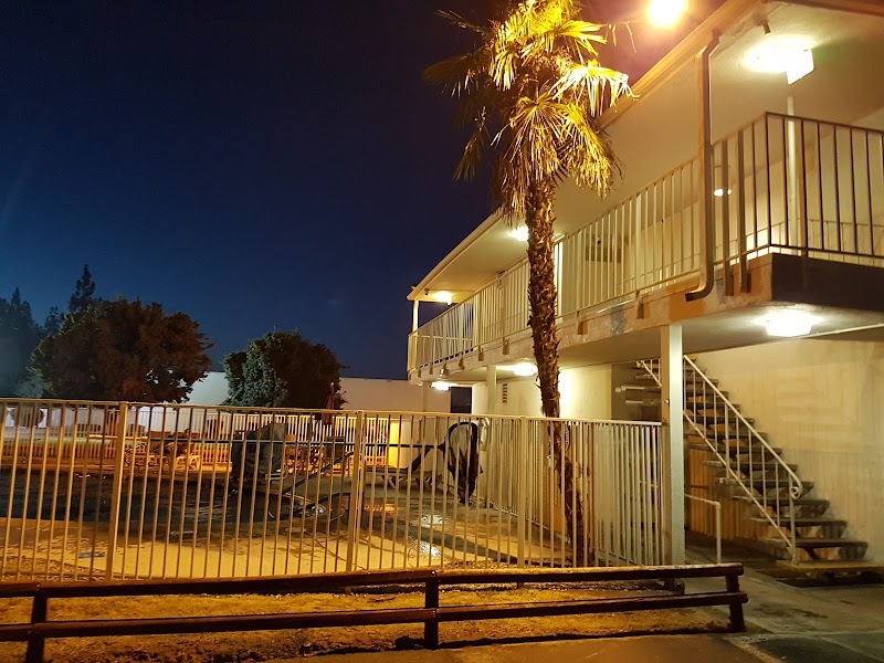 Motel 6 Fresno, CA - Blackstone North in Fresno, California, United States