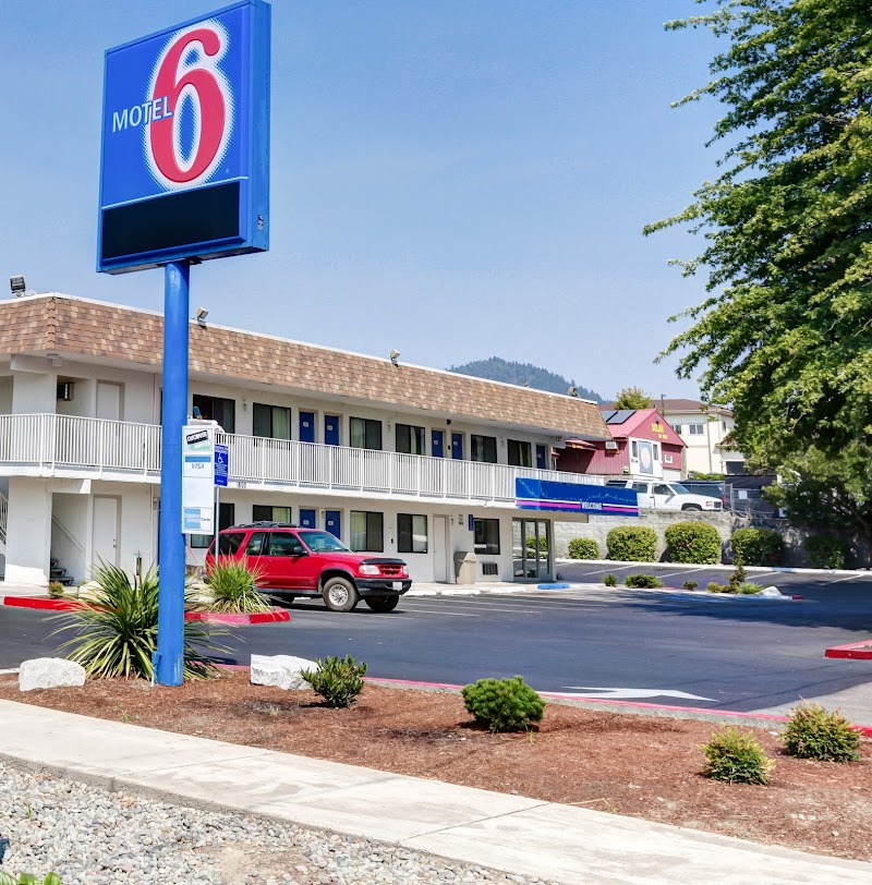 Motel 6 Grants Pass in Grants Pass, Oregon, United States