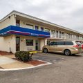 Motel 6 Joliet IL – I-80