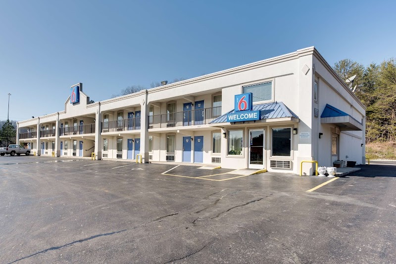 Motel 6 Kingston, TN in Kingston, Tennessee, United States