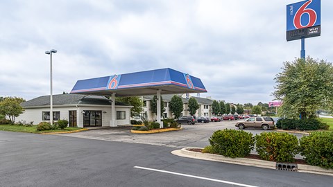 Motel 6 Kokomo, IN in Kokomo, Indiana, United States
