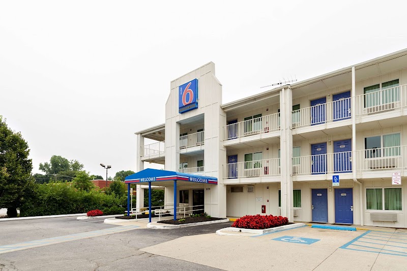 Motel 6 Linthicum Heights, MD - BWI Airport in Glen Burnie, Maryland, United States