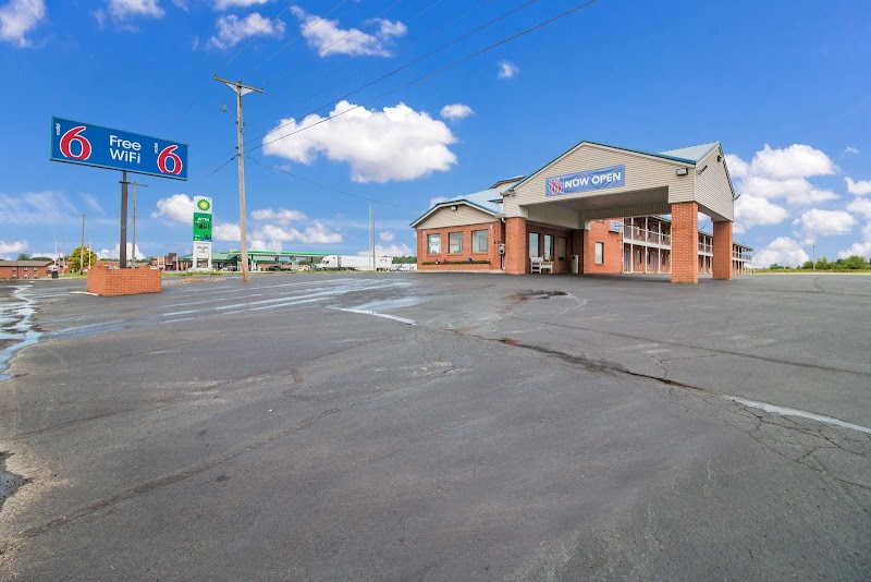 Motel 6 Metropolis, IL in Metropolis, Illinois, United States