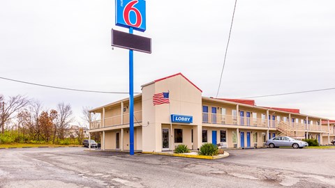Motel 6 Mount Vernon, IL in Mount Vernon, Illinois, United States