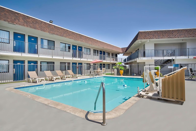 Motel 6 Palmdale in Palmdale, California, United States