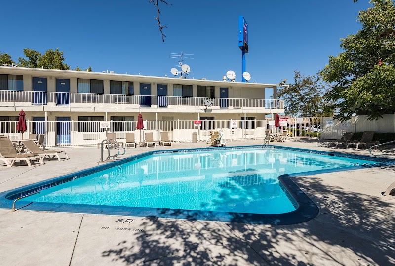 Motel 6 Reno - Virginia Plumb in Reno, Nevada, United States