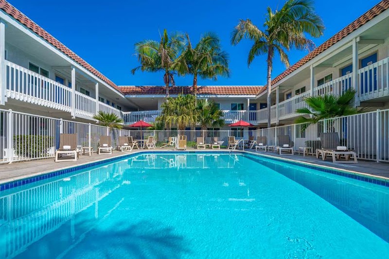 Motel 6 Santa Barbara - Carpinteria South in Carpinteria, California, United States