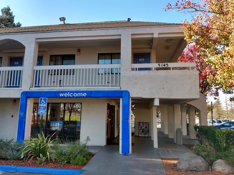 Motel 6 Santa Rosa North in Santa Rosa, California, United States