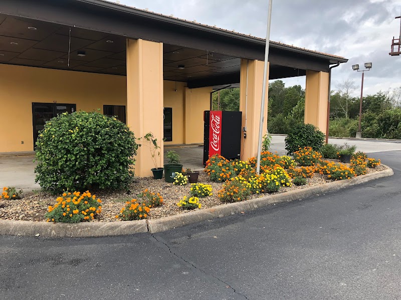 Motor Inns of America in Madisonville, Tennessee, United States