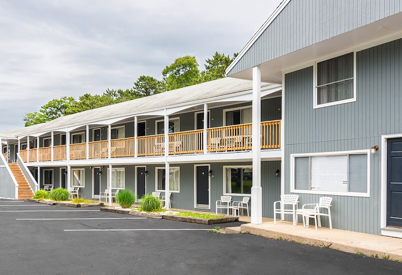 Ocean Park Inn in Eastham, MA, United States