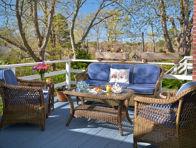 Old Manse Inn in Brewster, MA, United States