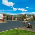 Oxford Suites Hermiston