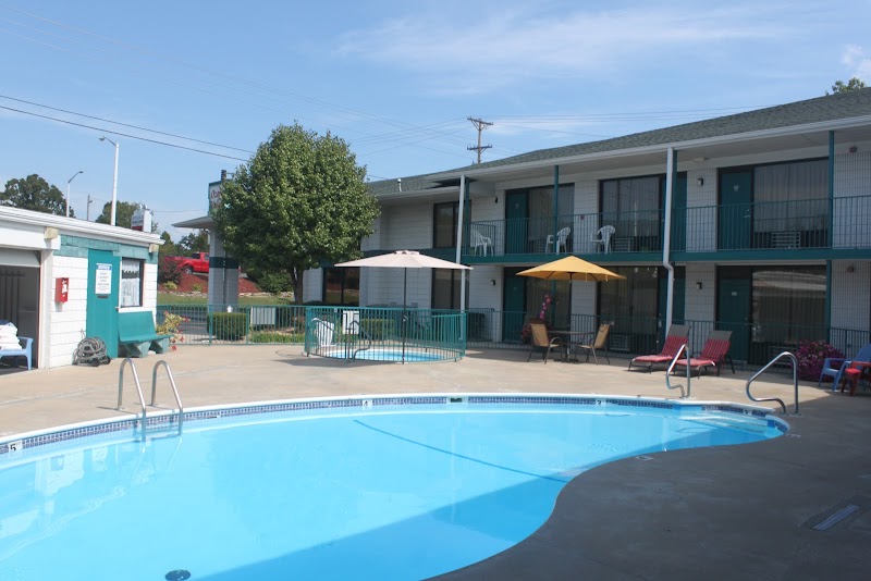 Ozark Valley Inn in Branson, Missouri, United States