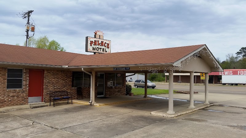 Palace Motel in De Queen, Arkansas, United States