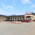 Paris Inn & Suites