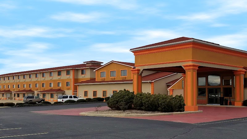 Park Inn by Radisson Morton in Morton, Illinois, United States