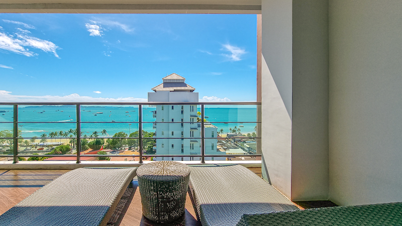 Pattaya Discovery Beach Hotel in Chon Buri, Thailand