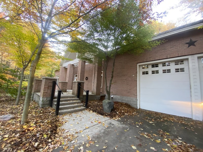 Pigeon Creek Inn in Holland, Michigan, United States