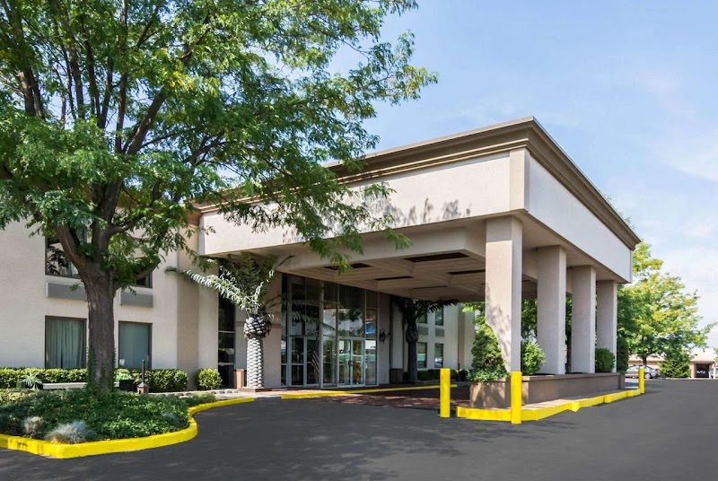 Plaza Inn & Suites in Hagerstown, Maryland, United States