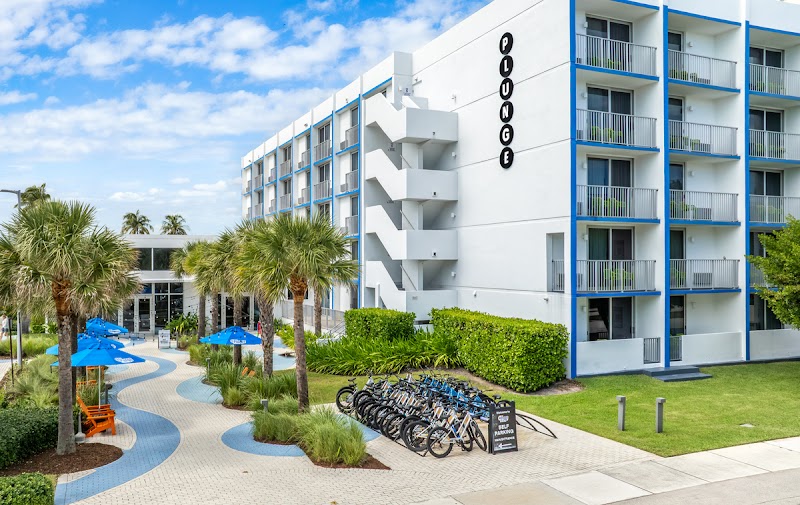 Plunge Beach Resort in Lauderdale-by-the-Sea, Florida, United States