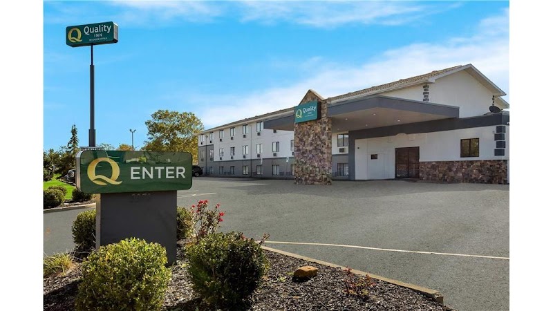 Quality Inn Hall of Fame in North Canton, Ohio, United States