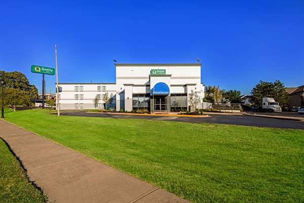 Quality Inn Merriam Kansas City in Merriam, Kansas, United States