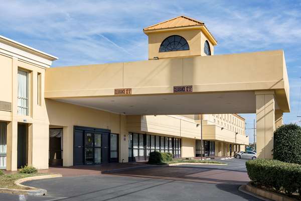 Quality Inn Near Joint Base Andrews in Camp Springs, Maryland, United States