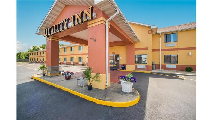 Quality Inn O'Fallon I-64 in O'Fallon, Illinois, United States