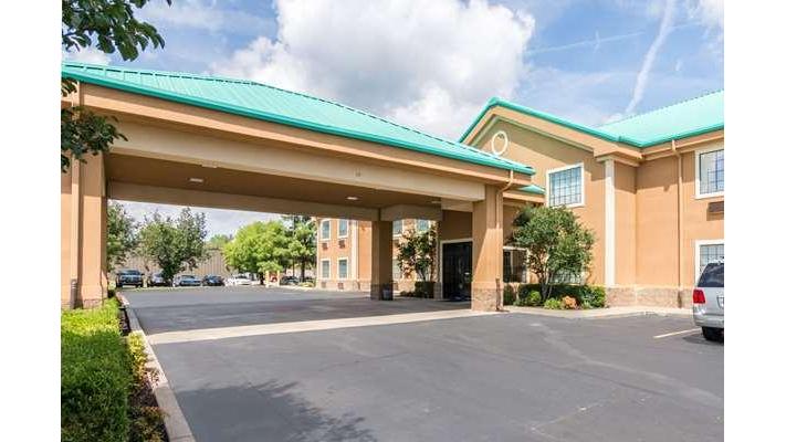Quality Inn & Suites in Alma, Arkansas, United States