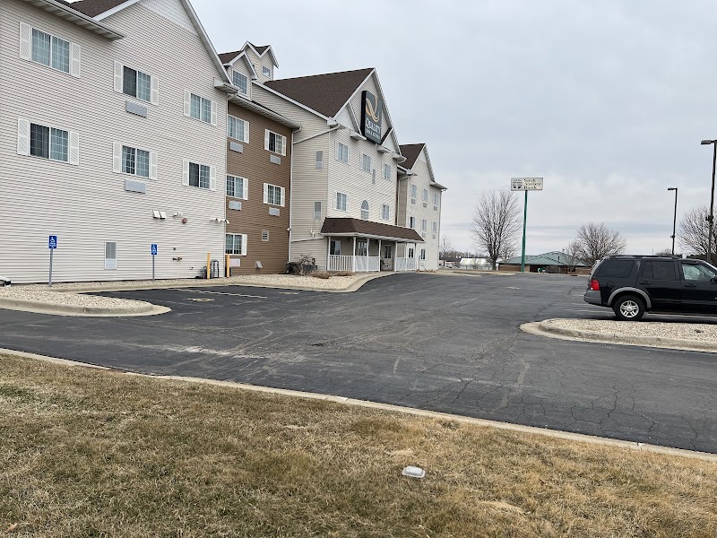 Quality Inn & Suites in Dixon, Illinois, United States