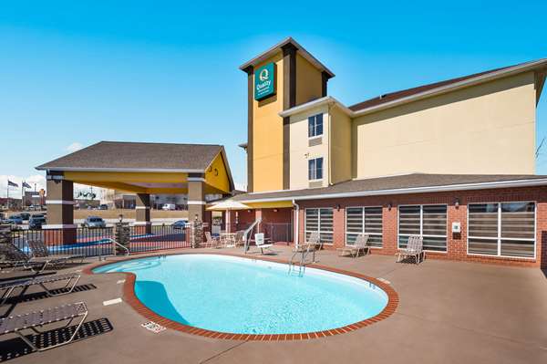 Quality Inn & Suites Huntsville in Huntsville, Alabama, United States