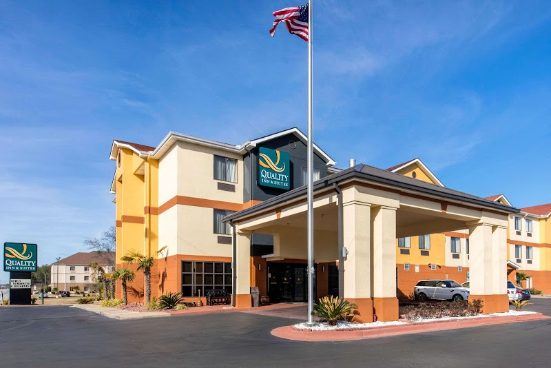 Quality Inn & Suites Montgomery East Carmichael Rd in Montgomery, Alabama, United States