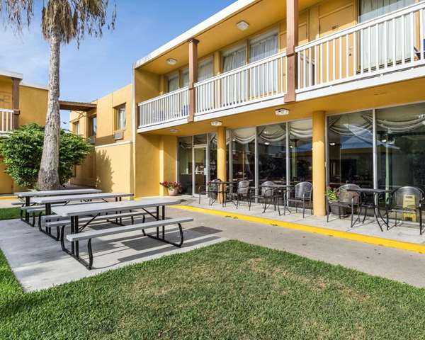 Quality Inn & Suites on the Beach in Corpus Christi, Texas, United States