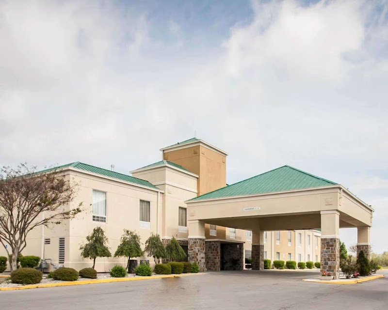 Quality Inn & Suites in Caruthersville, Missouri, United States
