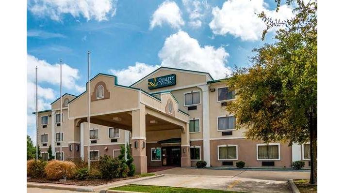 Quality Suites Burleson - Ft. Worth in Burleson, Texas, United States